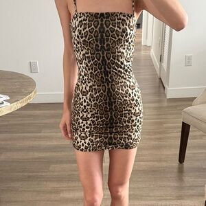 Chic Leopard Print Mini Dress